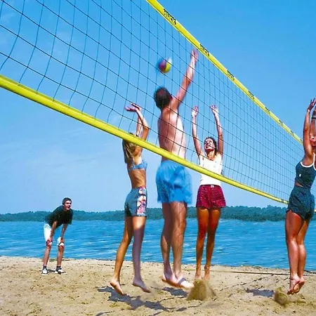 Skandinavisches In Mirow Σπίτι διακοπών *