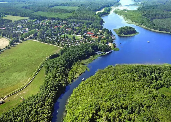 בית נופש Skandinavisches In Mirow *